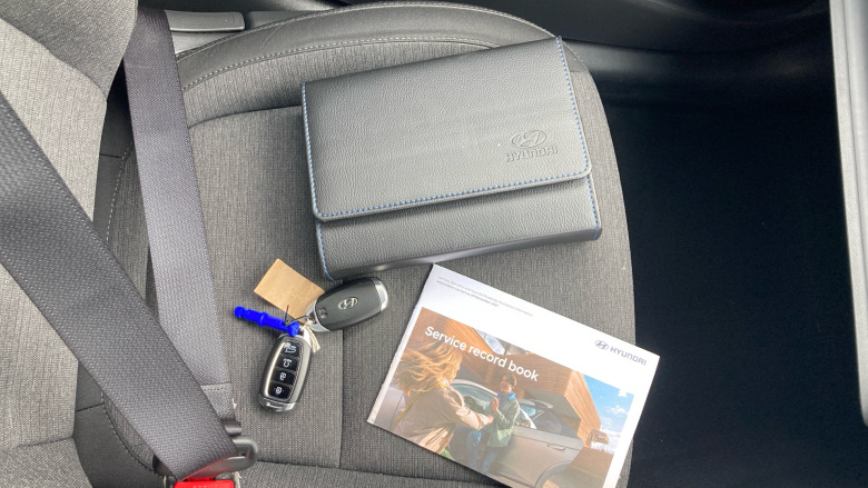 Hyundai KONA 100kW SE Connect 39kWh 5dr Auto Electric Hatchback